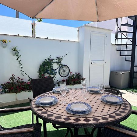 Pirata Bungalow Sea Front Estepona Kültér fotó